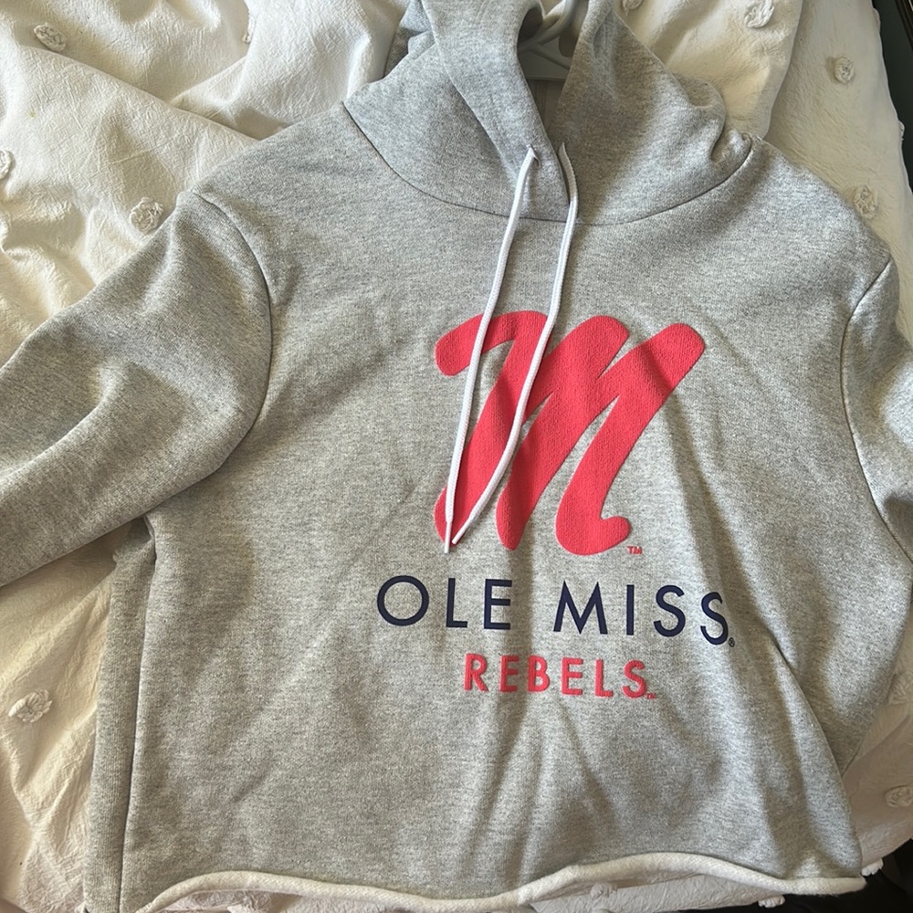 NEVER WORN - Grey ole miss cropped hoodie